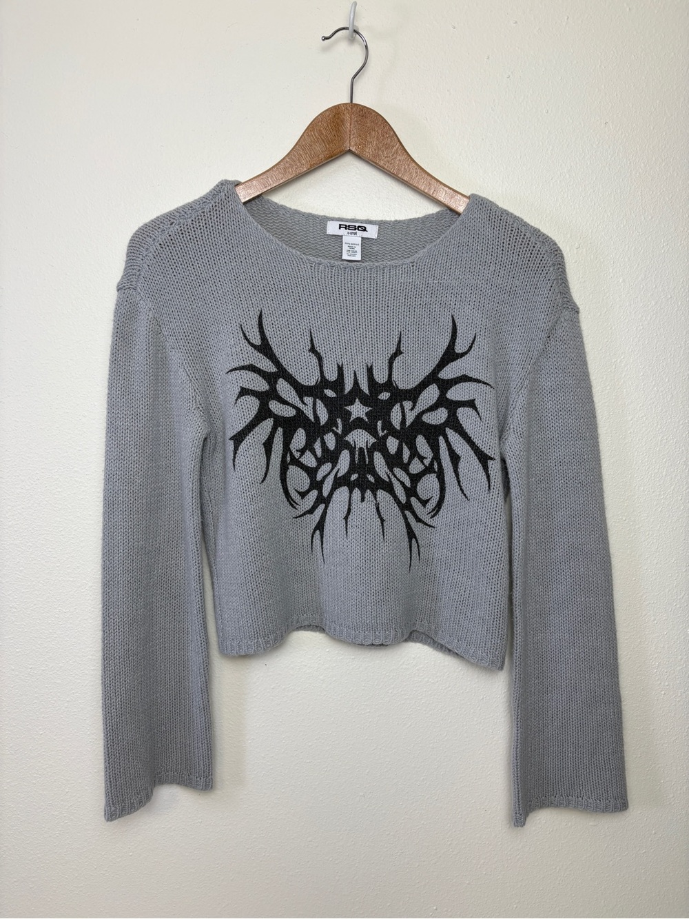 RSQ Gray Cropped Knit Cybersigil Heart Sweater Y2K Tribal Goth Grunge